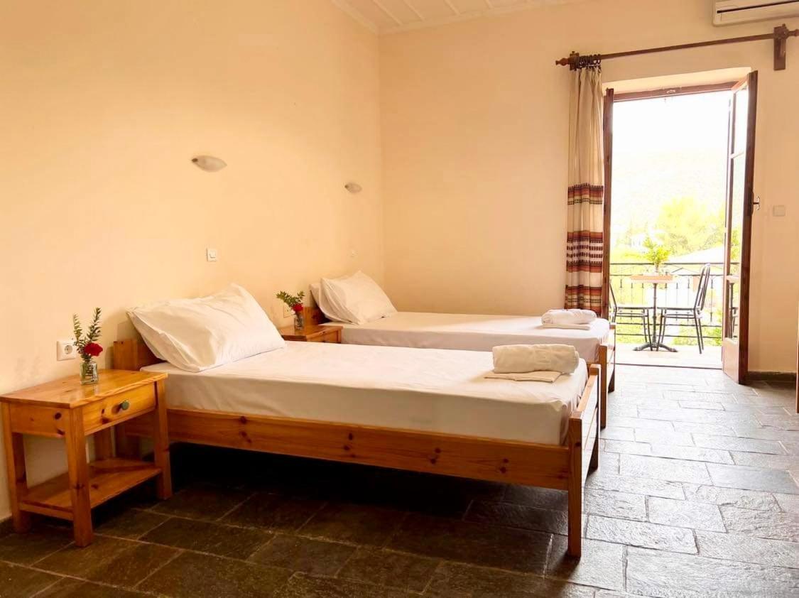 Kastro Aggeliki Apartment Кардамили Екстериор снимка