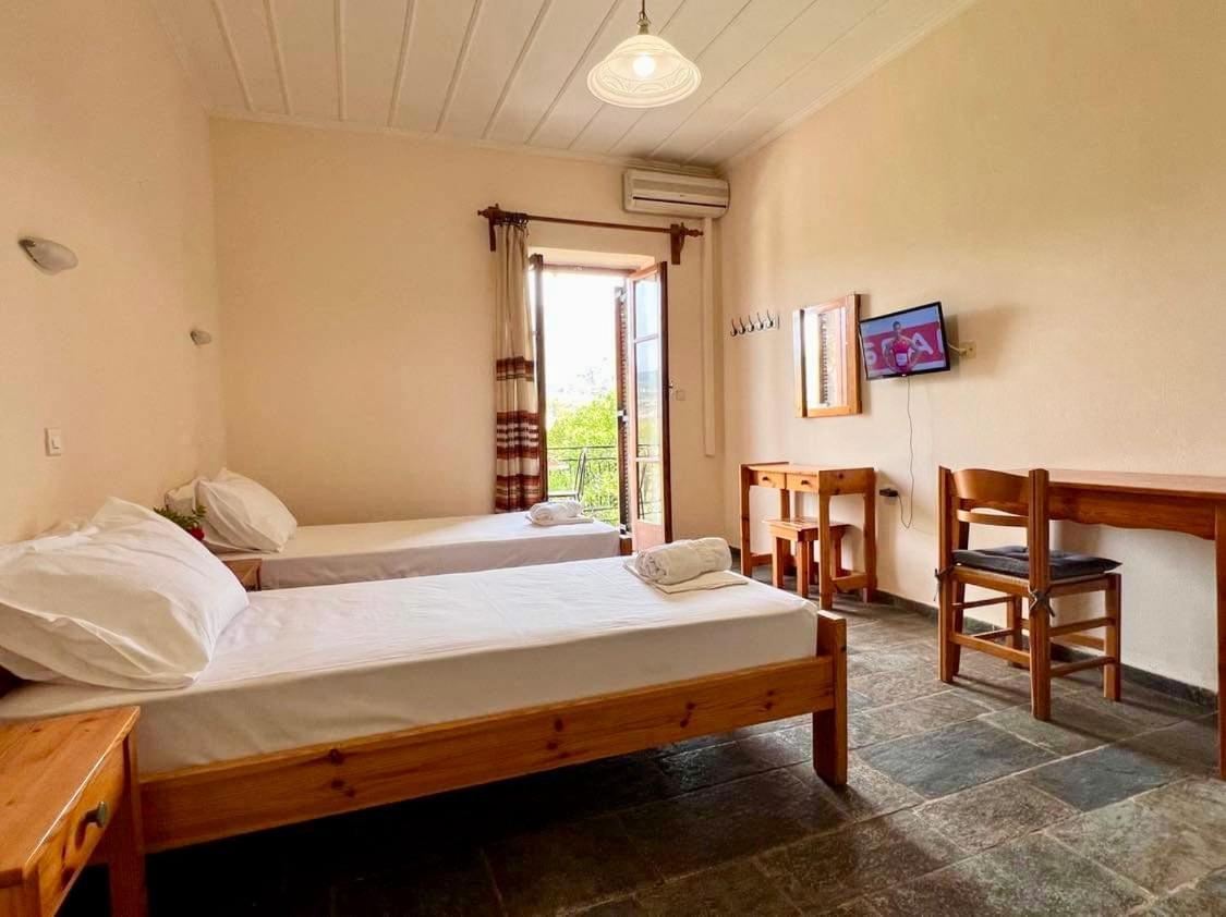 Kastro Aggeliki Apartment Кардамили Екстериор снимка